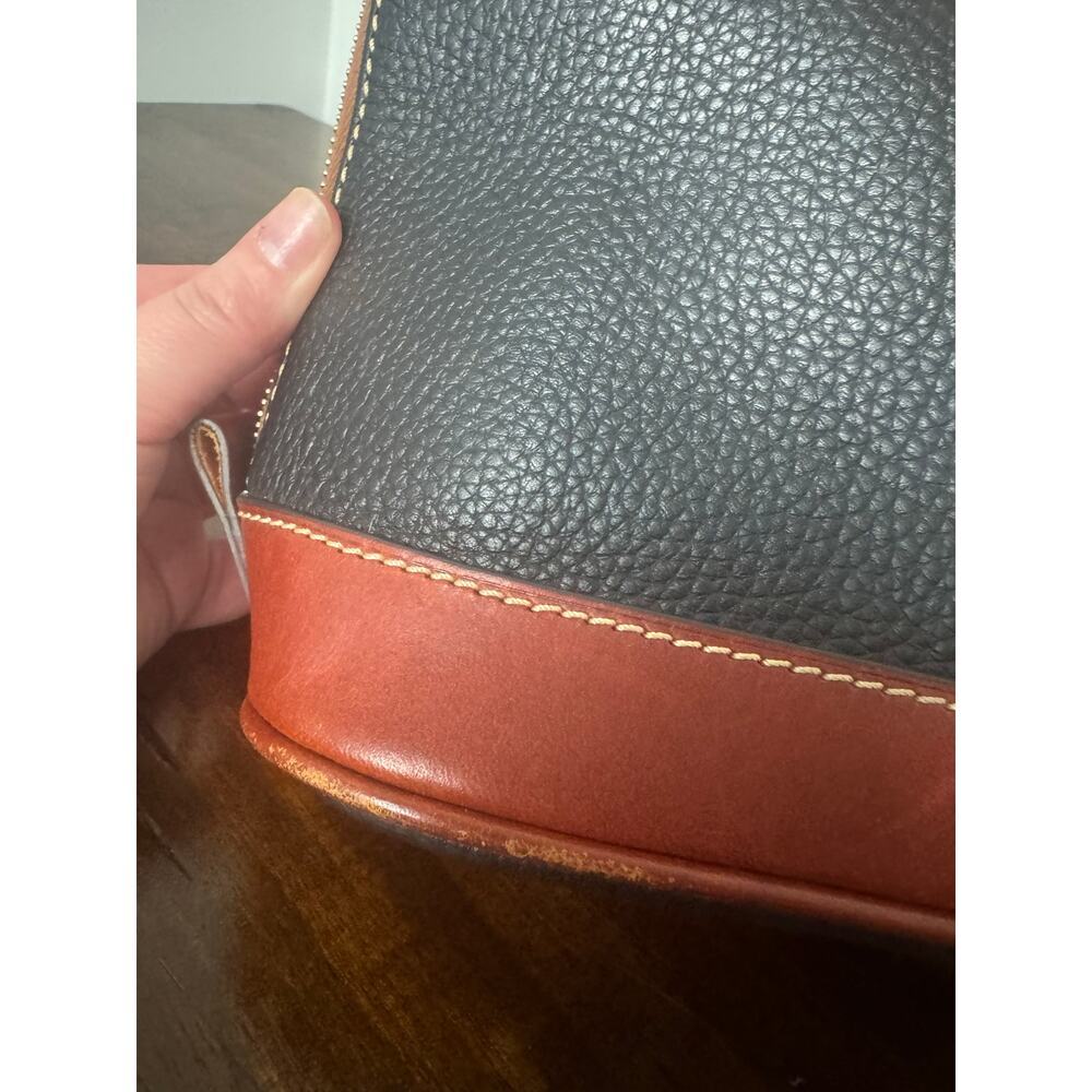 Dooney & Bourke Pebble Grain Zip Zip Satchel EUC - Picture 13 of 16